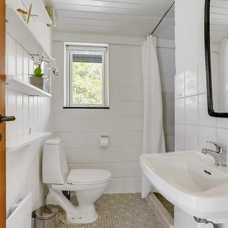 Fidelia - 800m From The Sea By Interhome *